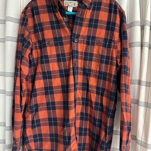 Duluth Trading Co Men’s Midweight Flannel Button Down Shirt - Great Condition